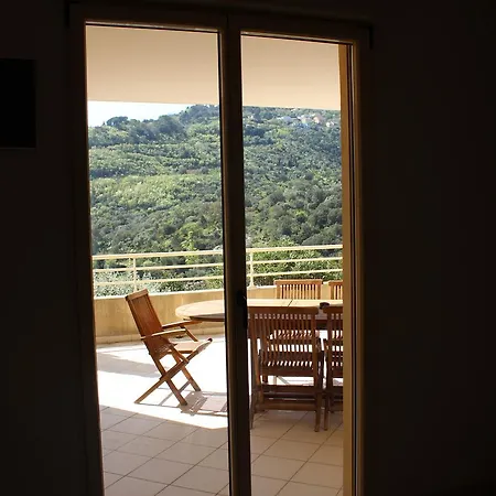 Vue Mer Amarylis Apartment Cardo